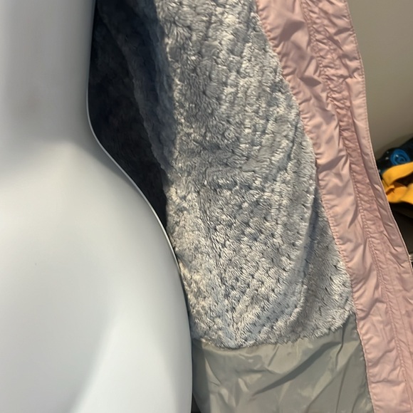 Columbia Jacket - Picture 3 of 4